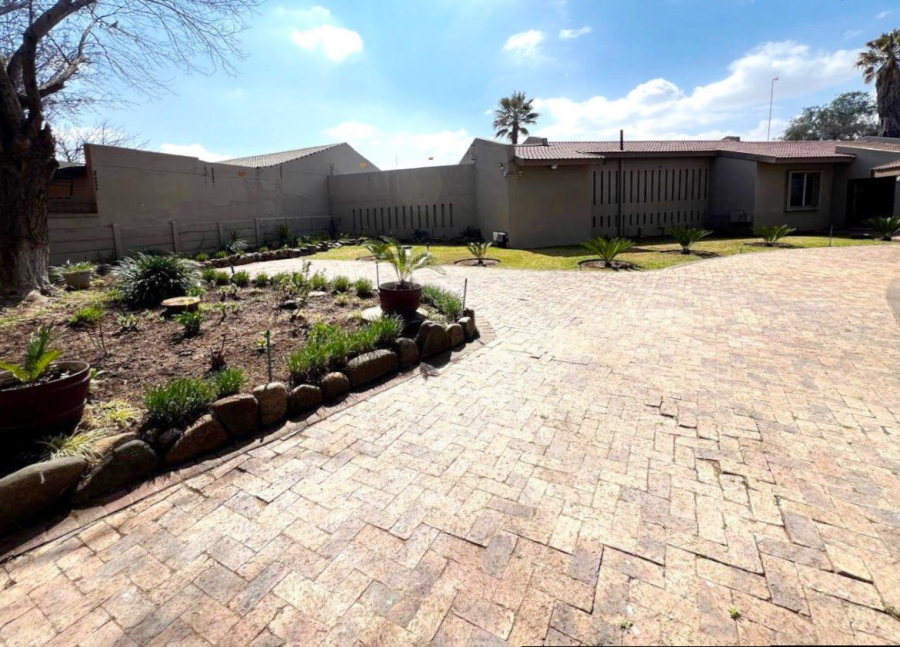 4 Bedroom Property for Sale in Sasolburg Free State